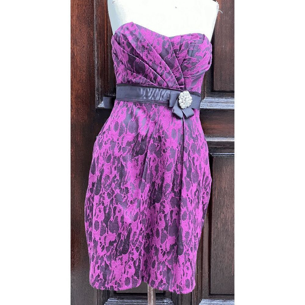 Intrigue Formal Strapless Dress Size 12